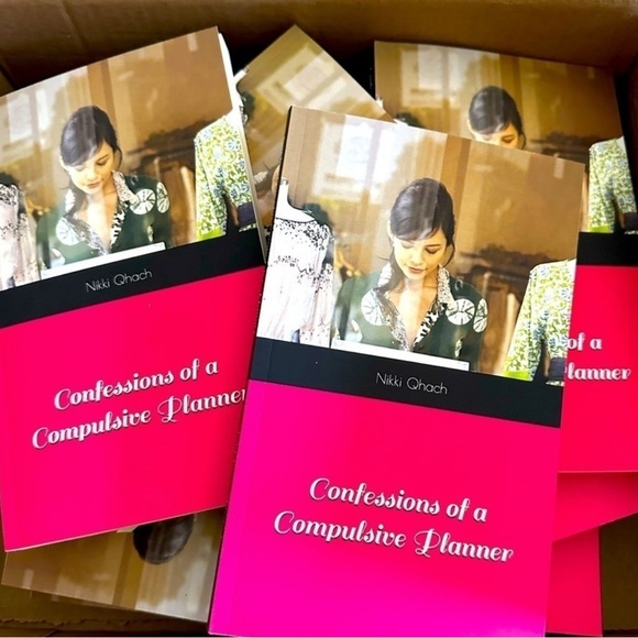 My autographed book + mystery book cozy bundle - Picture 3 of 4